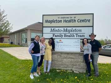 L-R: Alison Armstrong, Manager, Communications and Stakeholder Relations from WHCA, Shirley Borges, Executive Director for MMFHT, Dr. Christine Peterkin, Doctor within MMFHT, Jodi Colwill NP, Nurse Practitioner within MMFHT, Gregg Davidson, Township of Mapleton Mayor (Provided by Aly Hill, Economic Development Manager, Township of Mapleton)
