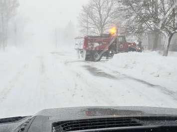 Heavy snow and blowing snow in midwestern Ontario. (Photo by Jeff Irwin, Blackburn Media)