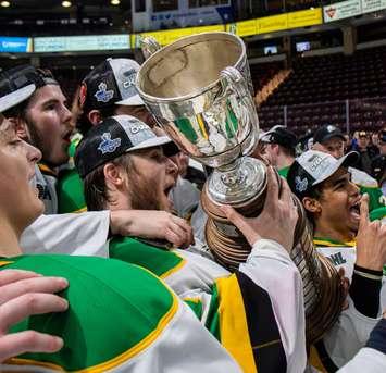 The London Knights with the J. Ross Robertson Cup, May 15, 2024. Photo from @LondonKnights on X.