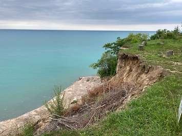 Bluffs along the Goderich shoreline. Photo by Bob Montgomery. 