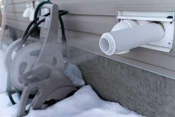 furnace vent, snow