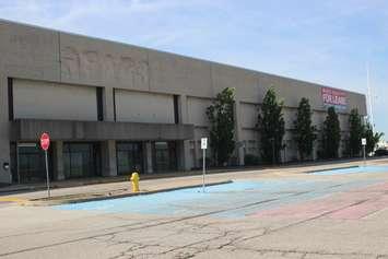The former Sears store at Devonshire Mall is seen on June 7, 2019. Photo by Mark Brown/Blackburn News.