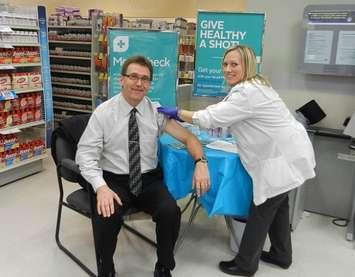 Bruce Grey Owen Sound MPP Bill Walker gets flu shot.
(photo submitted)