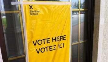 An Elections Ontario sign marks a polling station. (File photo by Blackburn Media)