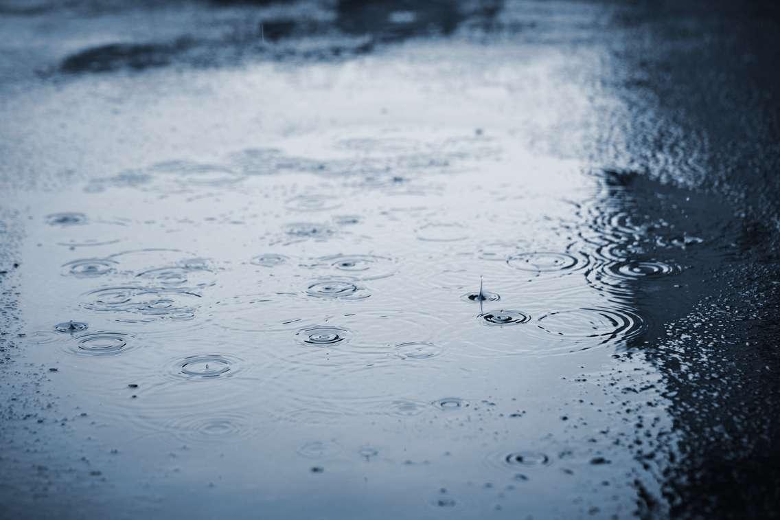 Rain stock photo. (Photo by © Can Stock Photo / chalabala) 