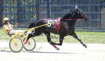Decroft Havaball driven by Trevor Henry wins Race 2 at Clinton Raceway. Photo courtesy of Clinton Raceway.