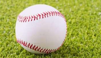 Softball. © Can Stock Photo Inc. / Koufax73