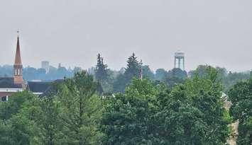 Hazy conditions in midwestern Ontario from wildfire smoke, June 5, 2025. (Photo by Eric Thompson, Blackburn Media) 
