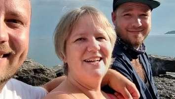 Gabriele Schart with her two sons. Photo from GoFundMe.