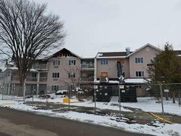 Fairwinds Lodge in Sarnia following fire. January 28, 2023. (Photo by Natalia Vega)