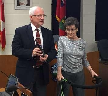 Brockton Mayor David Inglis presents Doris Weber with the OADA Champions Award Monday, November 23rd, 2015.
Photo by Ryan Drury