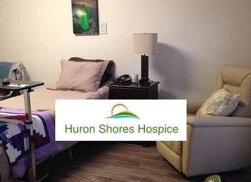 New suite at Tiverton Manor (Photo submitted to BlackburnNews.com from Huron Shores Hospice)