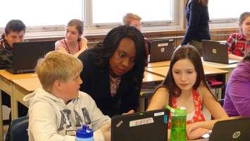 Education Minister Mitzie Hunter meets with students at Beavercrest School in Markdale (Kirk Scott photo)