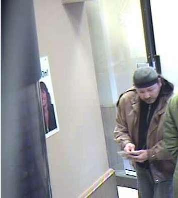 Footage from a theft at the Royal Bank in Wiarton